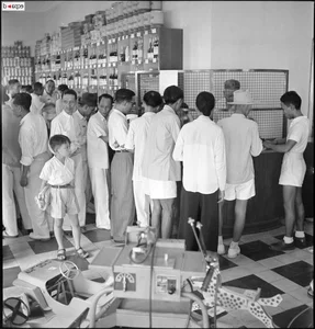 Rare Historical Photos: The Iconic Vien Dong Department Store of Old Saigon - image 9