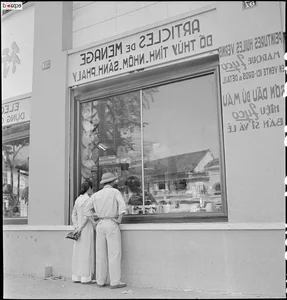 Rare Historical Photos: The Iconic Vien Dong Department Store of Old Saigon - image 10