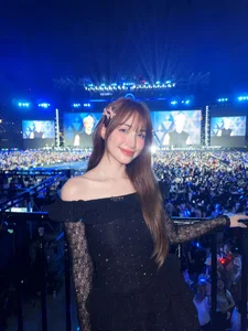 Ly Hai's Family Coordinates Outfits While Chi Pu Radiates Gentle Beauty - image 3