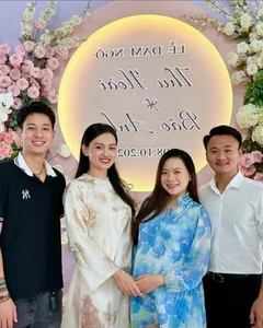 Pickleball Coach Ties the Knot with Volleyball Beauty Thu Hoai - image 1