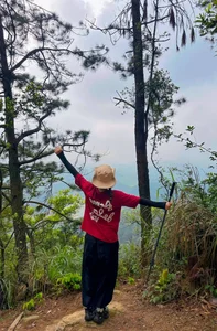 Trekking Ham Lon Mountain: Conquer the Roof of Hanoi and Escape into the Wild Pine Forests - image 10