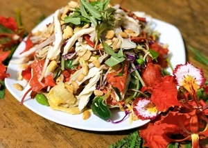 10 Exquisite Edible Flower Dishes That Taste as Good as They Look - image 0