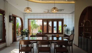 NI Villa: West-Facing Heat-Resistant House Inspired by Hoi An Ancient Town - image 13
