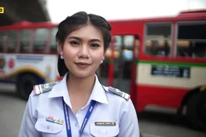 Five Famous and Beautiful Female Drivers Breaking Stereotypes Worldwide - image 4