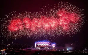 Sun Group Brings Spectacular Fireworks Displays from Phu Quoc and Da Nang to Hanoi - image 2