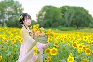 YiTuYu Art Language Vol.9686 Lin Lin: Exquisite Portrait Photography Portfolio - image 3