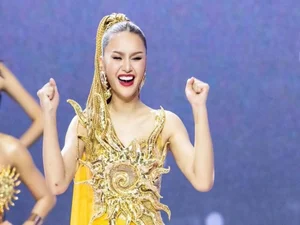 Meet the Glamorous Winner of The New Mentor: Style and Stardom - image 0