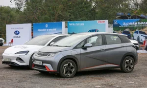 Experience the Thrill: 40 New Eco-Friendly Models Available for Test Driving at Vietnam Sustainable Car Exhibition 2024 - image 4