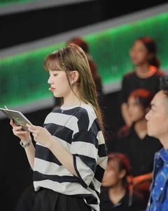 Hari Won Smart Fashion Styling Tips to Look Youthful and Elegant - image 0