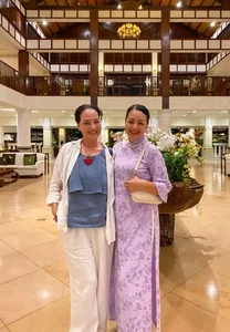 Actor Anh Duc Shares Sweet Wedding Photos While Thu Quynh Celebrates Family - image 6