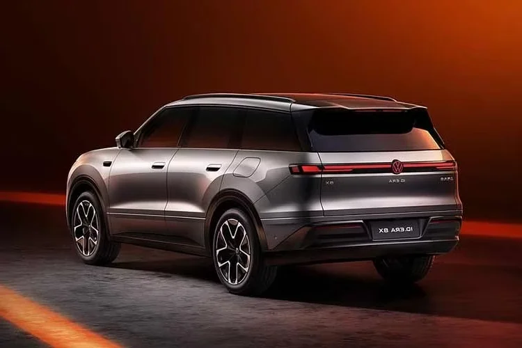 Volkswagen ID.Era 8X: EV Design Meets 1.5L Turbo Power