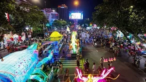 Giant Mid-Autumn Lanterns Illuminate Tuyen Quang in a Spectacular Cultural Display - image 4