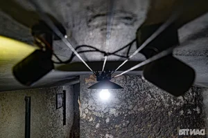 Rare Images of 130-Year-Old Secret Bunker Near Hoan Kiem Lake - image 4