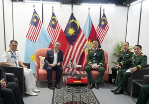 Vietnam Showcases Military Innovation at the Defense Services Asia Exhibition in Malaysia - image 1