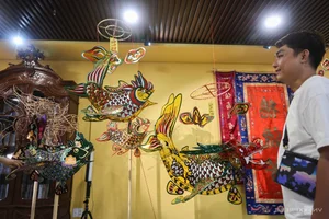 Nostalgic Charm: A Collection of Vintage Mid-Autumn Festival Lanterns in Ho Chi Minh City - image 1