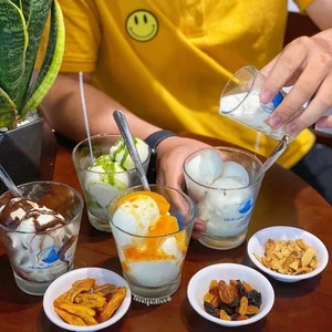 8 Must-Try Street Foods and Snacks in Quang Ninh - image 4
