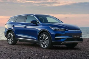 Japanese Automakers Dominate Vietnam Motor Show as Luxury Brands Shift Focus - image 5