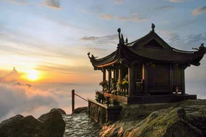7 Spiritual Destinations for Your Perfect Spring Pilgrimage and Travel - image 0
