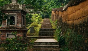 7 Spiritual Destinations for Your Perfect Spring Pilgrimage and Travel - image 4