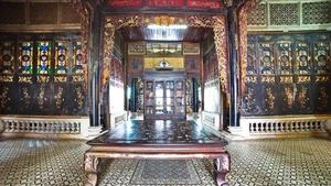 Inside the Magnificent 2,000m2 Ancient Mansion of a Famous Mekong Delta Rice Tycoon - image 9
