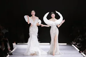 Stunning Photos of Miss International Queen Huong Giang in Elegant Bridal Fashion - image 6