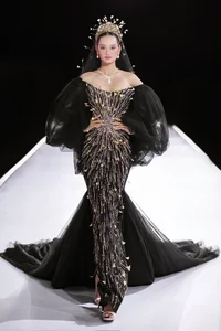 Stunning Photos of Miss International Queen Huong Giang in Elegant Bridal Fashion - image 7