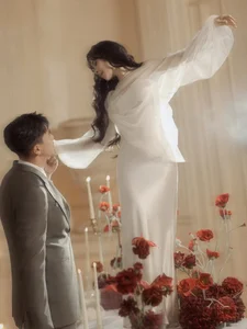 The Fairy Tale Marriage of Ca Nuong Kieu Anh and Her Husband - image 3