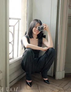 Song Hye Kyo’s Ageless Beauty Secrets: How the 44-Year-Old Star Maintains Flawless Skin Naturally - image 1