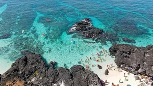 Discovering Đảo Bé: The Pristine Tropical Paradise Hidden Within Ly Son Island - image 10