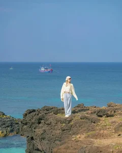 Discovering Đảo Bé: The Pristine Tropical Paradise Hidden Within Ly Son Island - image 4