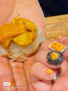 Unique Seafood and Sushi Inspired Nail Art Designs for Food Lovers - image 5