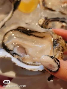 Unique Seafood and Sushi Inspired Nail Art Designs for Food Lovers - image 7