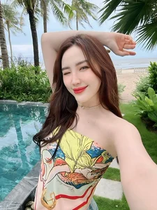 Bao Thy Shares Post-Tet Weight Gain Journey and 2024 Beauty Secrets - image 4