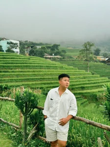 Affordable Healing Trip to Sa Pa: Enjoying the Green Rice Season for 1.8 Million VND - image 12