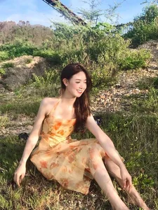 The Viral Rice Paper Salad Vendor: Captivating Hearts with Everyday Elegance - image 4