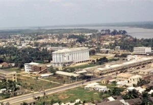 Rare 1960s Aerial Photos of Vinh Long: A Nostalgic Journey - image 9