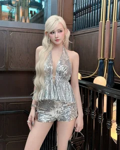 DJ Jenny Yen Captivates Fans with Classy and Elegant Fashion Styles - image 9