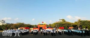 Truong Sa Island Joins the Nation in a Joyous All-People Festival - image 2