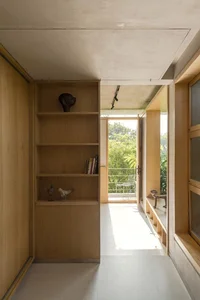 Split-Level Urban Oasis: Integrating Nature into a 500m2 Modern Home - image 21