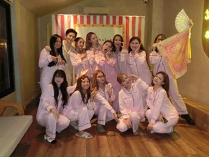 Vbiz Star Bachelorette Party: Xoài Non, Gil Lê, and Celebs Dress Up for Glamorous Pre-Wedding Bash - image 0