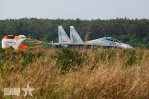 Regiment 935 and Division 370 Celebrate Successful Spring Flight Training - image 3