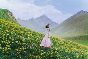 Exploring Xinjiang: A 30-Day Fairy-Tale Self-Driving Adventure Through China's Hidden Landscapes - image 2