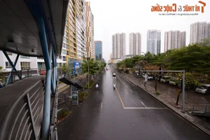 Hanoi Traffic on the 27th of Tet: A Surprisingly Quiet Capital City - image 2