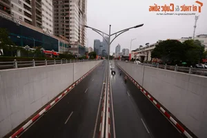 Hanoi Traffic on the 27th of Tet: A Surprisingly Quiet Capital City - image 0