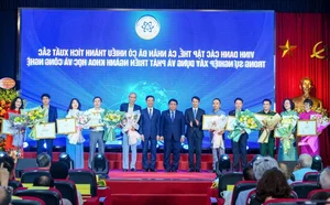 Deputy Prime Minister Celebrates Vietnam's Proud Progress in Science and Technology - image 0