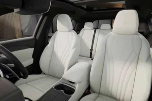 Maserati Grecale 2027 Shifts to Exclusive V6 Engine Lineup - image 0