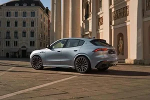 Maserati Grecale 2027 Shifts to Exclusive V6 Engine Lineup - image 9