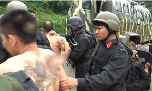 Inside the High-Stakes Raid Against Drug Lords in Long Luong - image 2