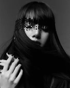 Lisa of BLACKPINK: Global Brand Ambassador Success Amidst Social Media Rumors - image 5