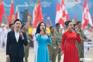 Vietnam International Defense Expo 2024: Spectacular Rehearsal Showcases Modern Military Power and Global Partnerships in Hanoi - image 8